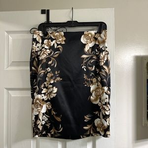 Floral Skirt w/ Slit in back